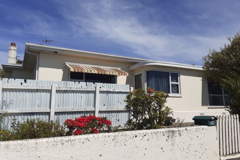 Photo of property in 24 Hunt Street, Seaview, Timaru, 7910