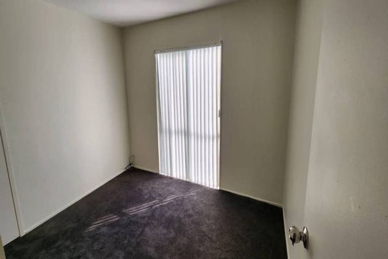 Photo of property in 2/15 Kohiwi Road, Manurewa, Auckland, 2102