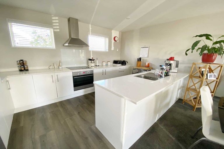 Photo of property in 4/78 Marshland Road, Shirley, Christchurch, 8061