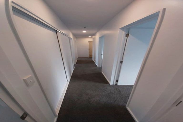 Photo of property in 27 Timara Crescent, Marshland, Christchurch, 8083