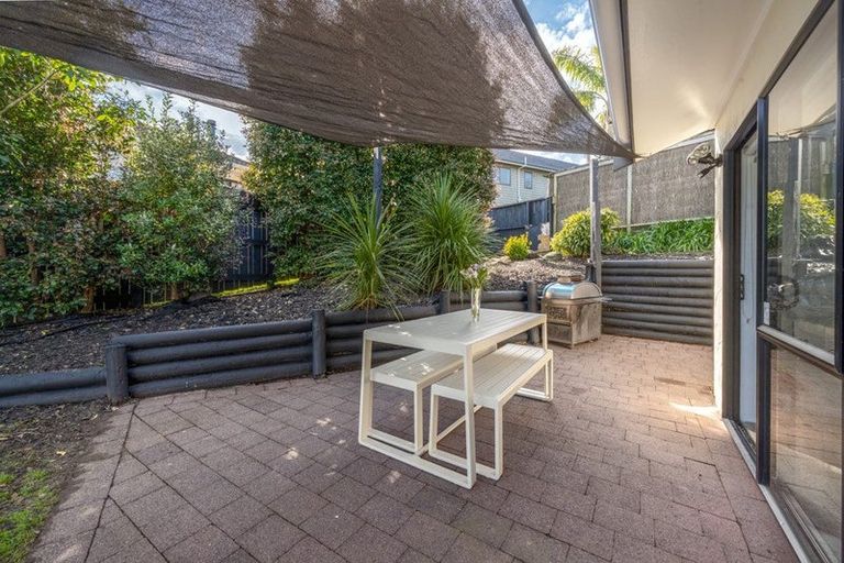 Photo of property in 66b Kurnell Drive, Botany Downs, Auckland, 2010