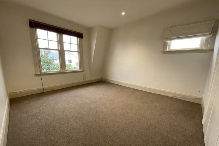 Photo of property in 30a Saint Albans Street, Bradford, Dunedin, 9011