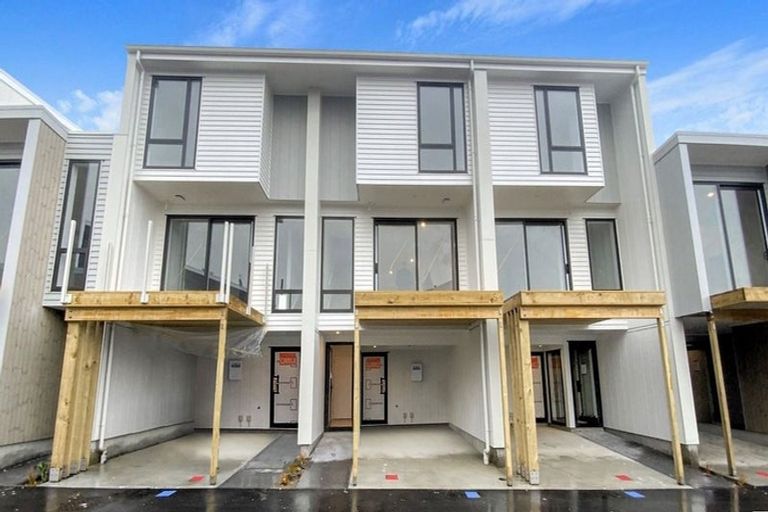 Photo of property in 23 Kamahi Place, Paraparaumu, 5032