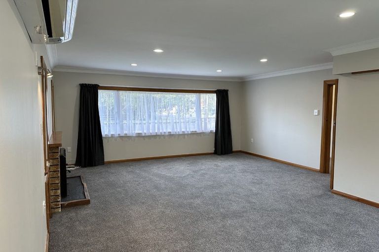 Photo of property in 37 Atmore Avenue, Otaki, 5512