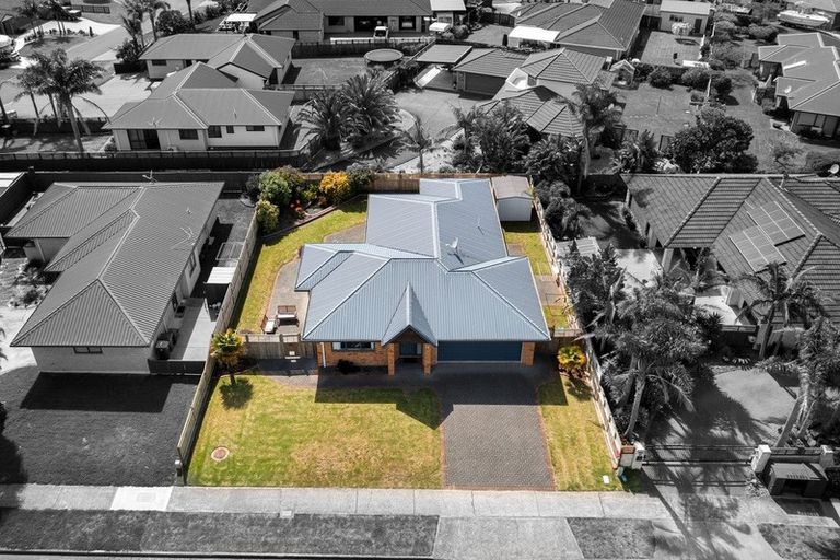 Photo of property in 6 Ohuirehe Road, Coastlands, Whakatane, 3120