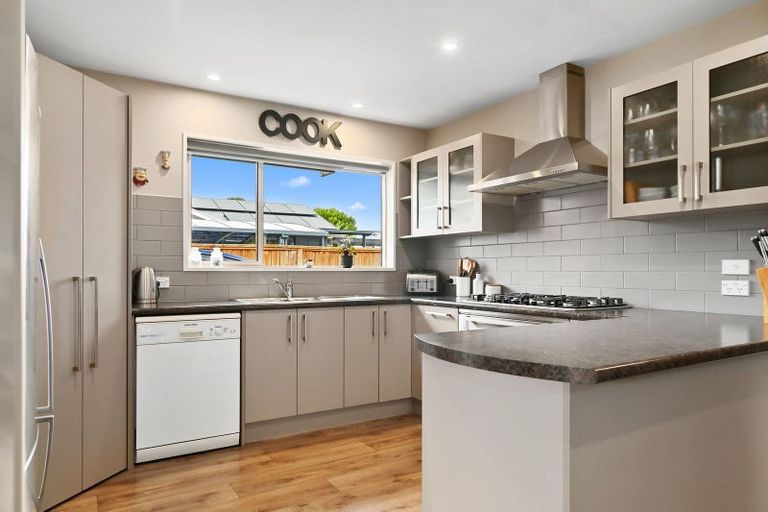 Photo of property in 52 Kawau Crescent, Bromley, Christchurch, 8062