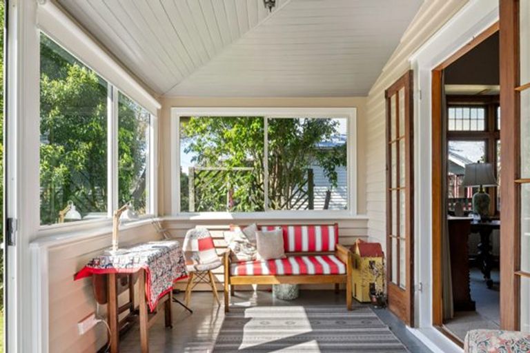 Photo of property in 91 Iranui Road, Inner Kaiti, Gisborne, 4010