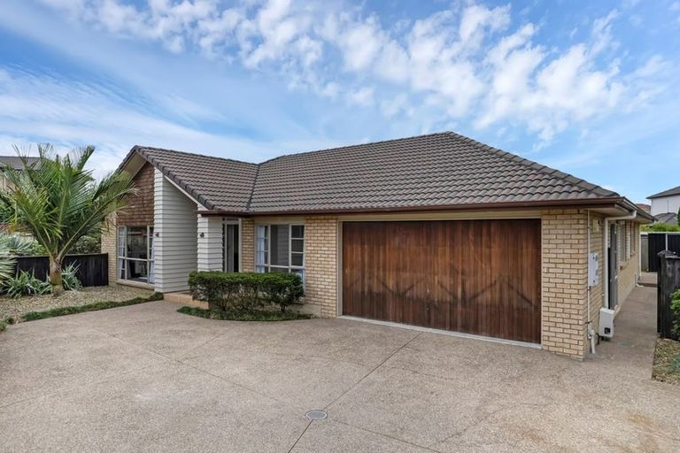 Photo of property in 125 Wayne Francis Drive, Flat Bush, Auckland, 2016