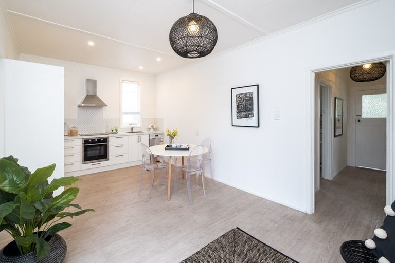 Photo of property in 305 Riverslea Road North, Parkvale, Hastings, 4122