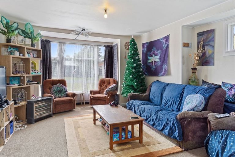 Photo of property in 77 Park Terrace, Waikuku Beach, 7473