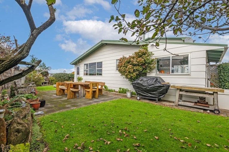 Photo of property in 69 Akitio Esplanade, Akitio, Pongaroa, 4991