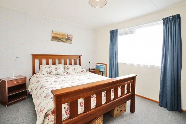 Photo of property in 60 Wye Street, Newfield, Invercargill, 9812