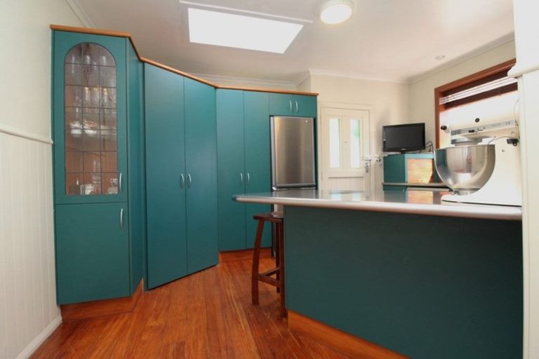 Photo of property in 83 Broadway, Stratford, 4332