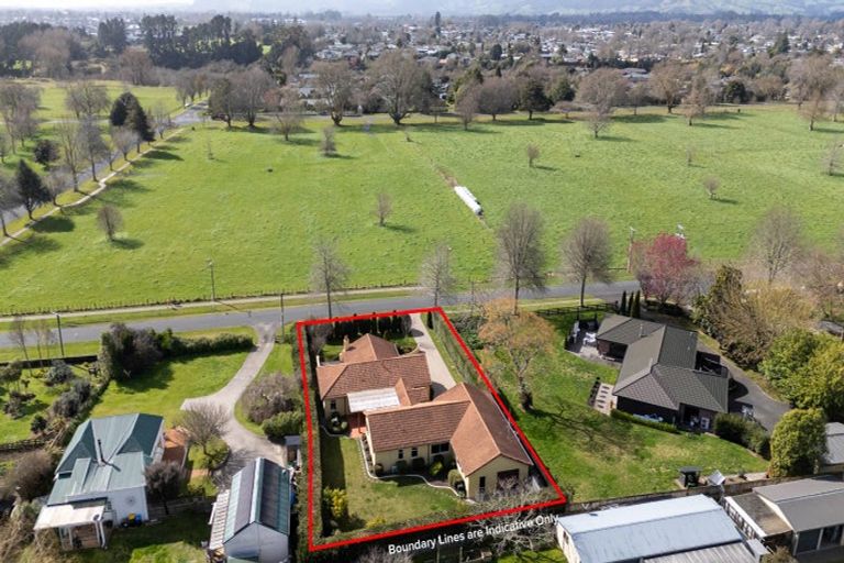 Photo of property in 113 Milton Street, Leamington, Cambridge, 3432