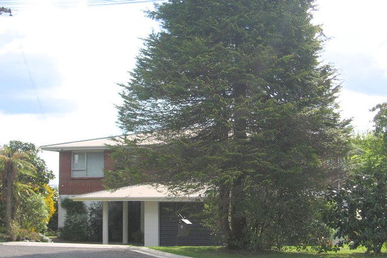 Photo of property in 2 Graham Road, Lynmore, Rotorua, 3010