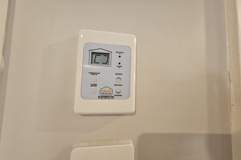 Photo of property in 34 Seddon Street, Wallaceville, Upper Hutt, 5018