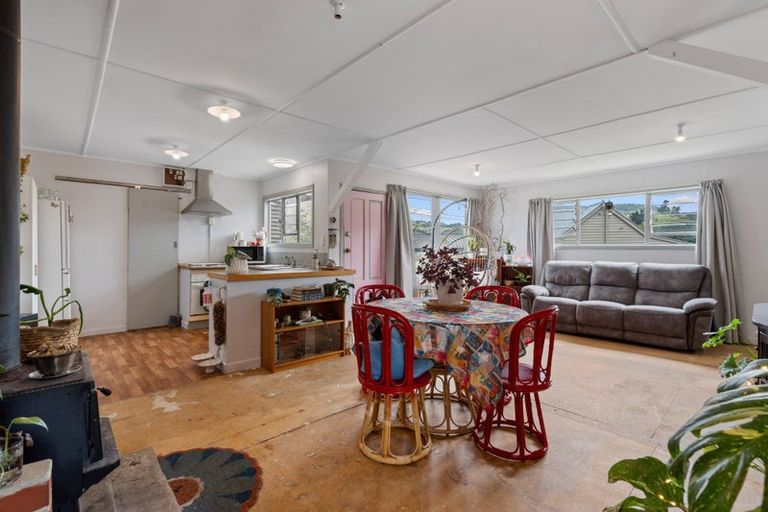 Photo of property in 10 Beach Street, Waikouaiti, 9510