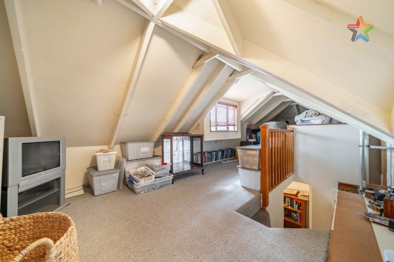 Photo of property in 2/17 Puriri Street, Woburn, Lower Hutt, 5010