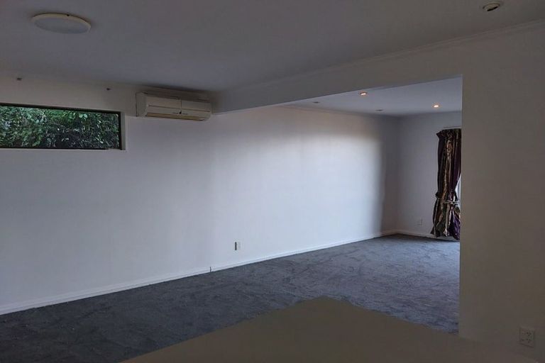 Photo of property in 60 Acacia Avenue, Maungaraki, Lower Hutt, 5010