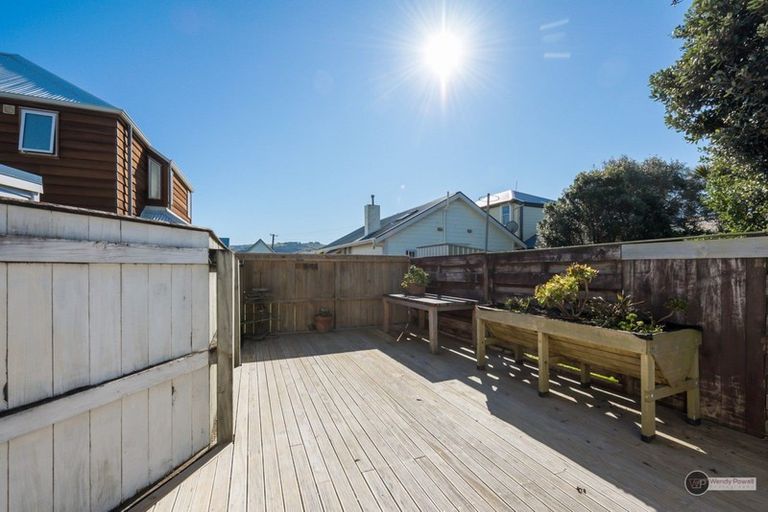 Photo of property in 231 The Esplanade, Petone, Lower Hutt, 5012