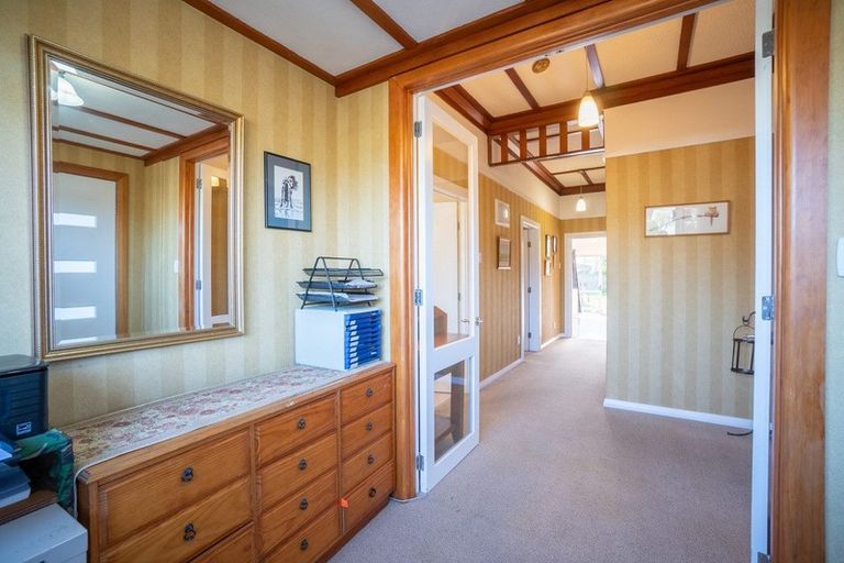 Photo of property in 23 Marne Street, Hokowhitu, Palmerston North, 4410