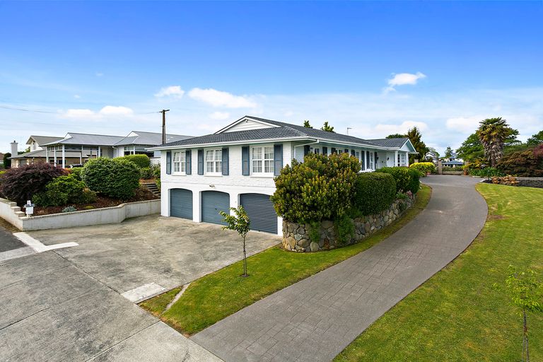 Photo of property in 12 Park Street, Morrinsville, 3300