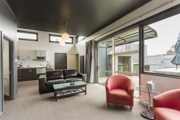 Photo of property in 6 Charlemont Street East, Ranfurly, 9332