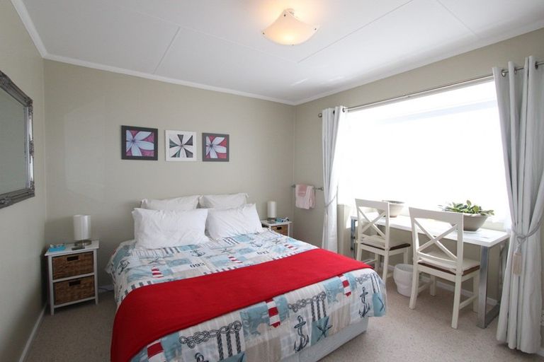 Photo of property in 18 Tyndall Street, Pahiatua, 4910