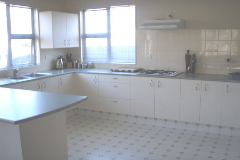 Photo of property in 120 Wexford Road, Miramar, Wellington, 6022