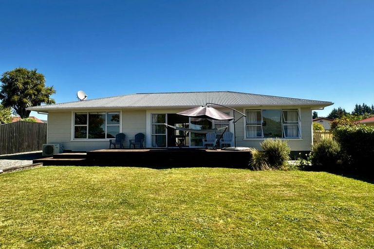 Photo of property in 16 Cromer Street, Kaikoura, 7300