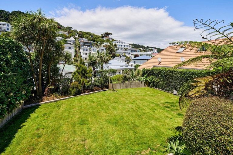 Photo of property in 8 Mcfarlane Street, Mount Victoria, Wellington, 6011