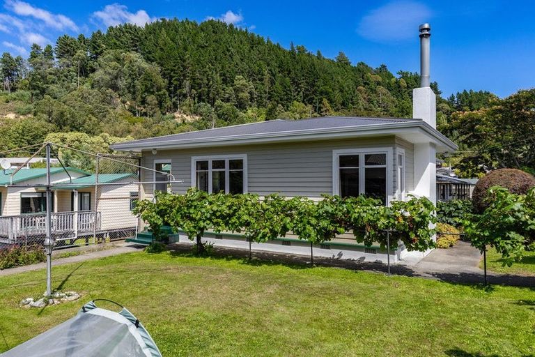 Photo of property in 5 Cook Street, Havelock, 7100