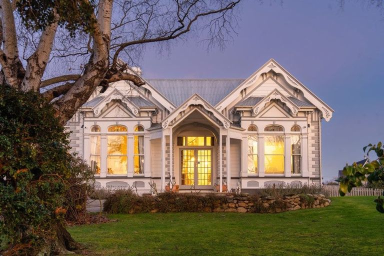 Photo of property in 25 Spenser Street, Milton, 9220