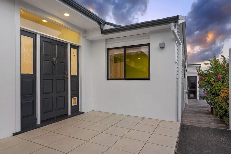 Photo of property in 42 Nigel Road, Browns Bay, Auckland, 0630