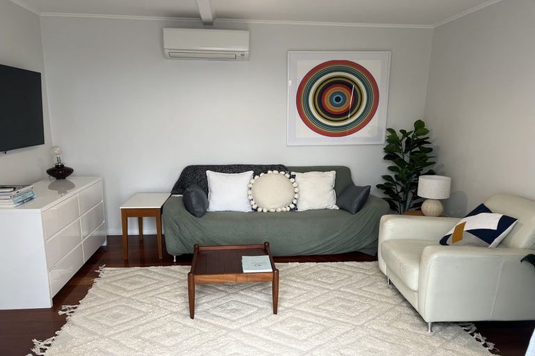 Photo of property in 11 Alexandra Road, Roseneath, Wellington, 6021