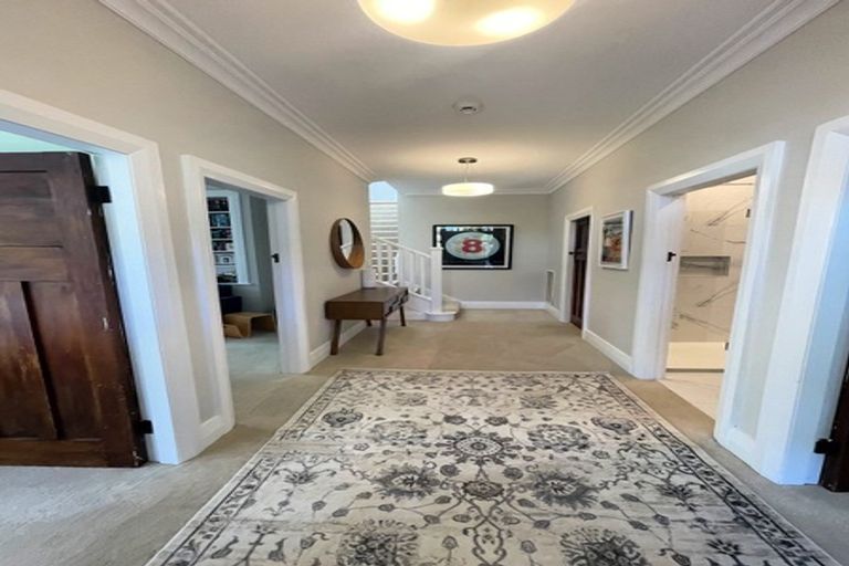 Photo of property in 22 Plunket Street, Kelburn, Wellington, 6012