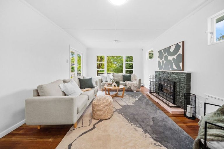 Photo of property in 79 Victoria Street, Carterton, 5713