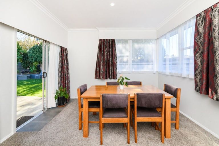 Photo of property in 33 Long Melford Road, Awapuni, Palmerston North, 4412