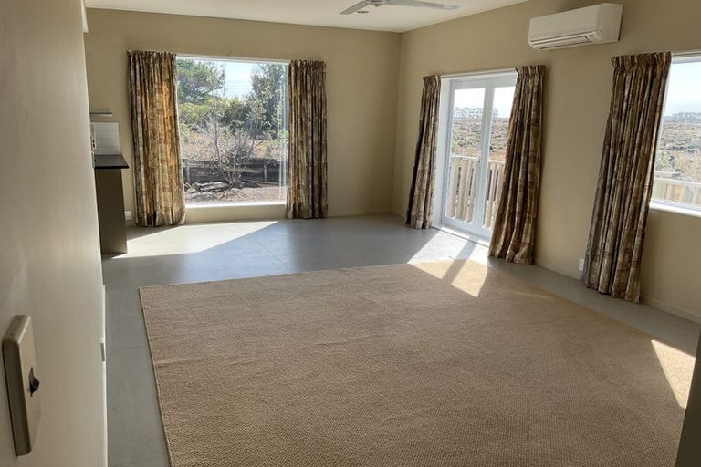 Photo of property in 38 Hillview Road, Birdlings Flat, Little River, 7591