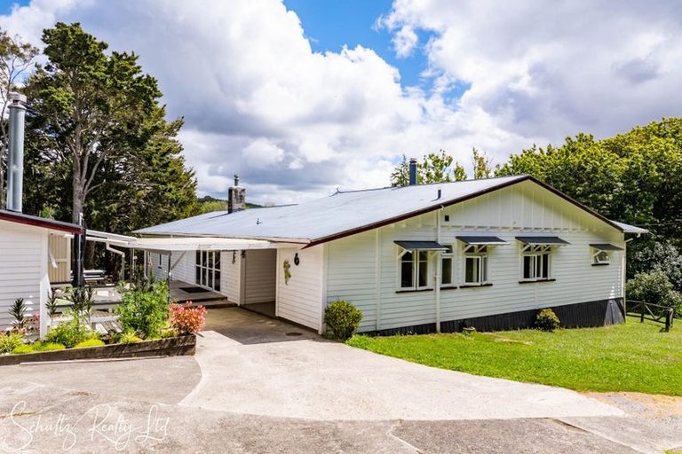 Photo of property in 356 Bull Road, Paparoa, Waiotira, 0193