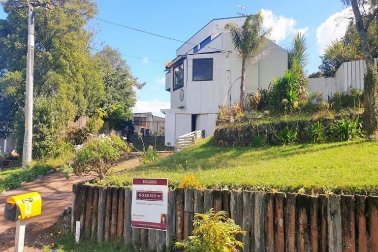 Photo of property in 13 Unsworth Road, Hamurana, 3097