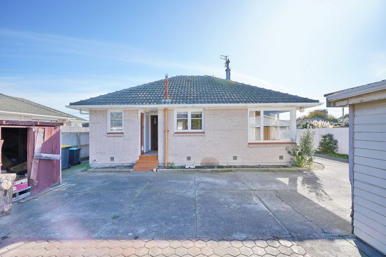 Photo of property in 236 Shortland Street, Aranui, Christchurch, 8061