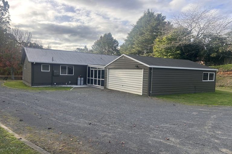 Photo of property in 33 Lowe Road, Rukuhia, Hamilton, 3282