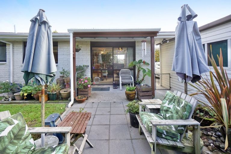 Photo of property in 100b Boucher Avenue, Te Puke, 3119