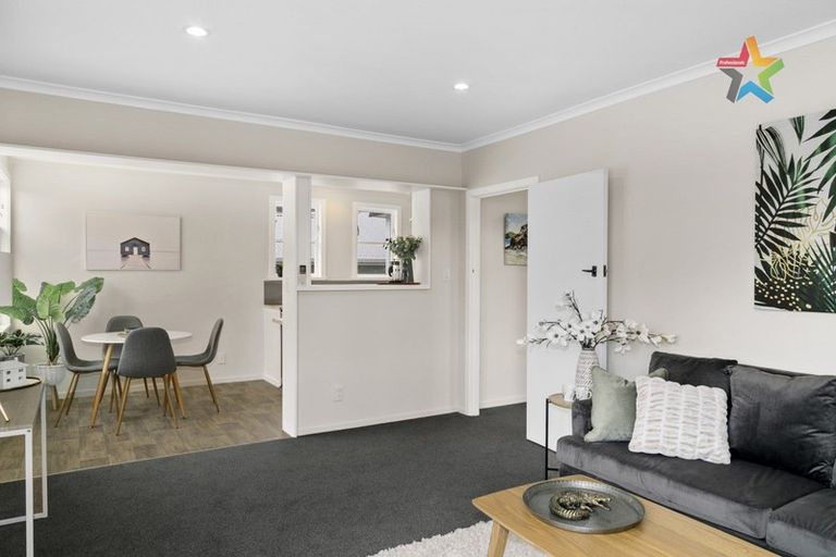 Photo of property in 1/25 Benge Crescent, Naenae, Lower Hutt, 5011