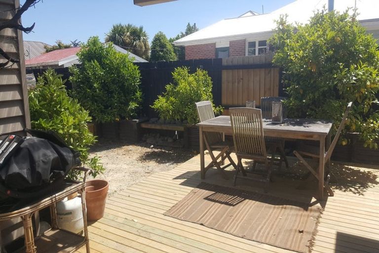 Photo of property in 86 Winters Road, Redwood, Christchurch, 8051
