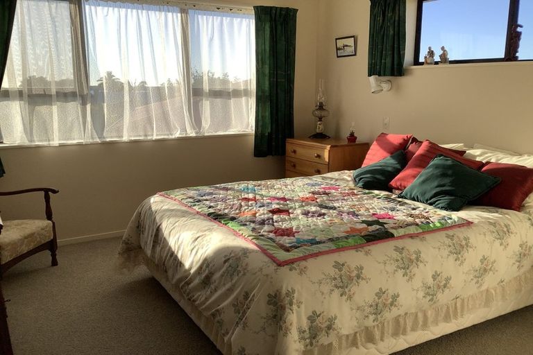 Photo of property in 4 Giles Way, Tanners Point, Katikati, 3177