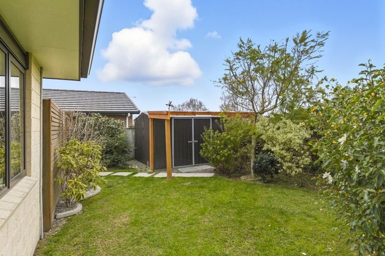 Photo of property in 2 Pohatu Lane, Otaki, 5512
