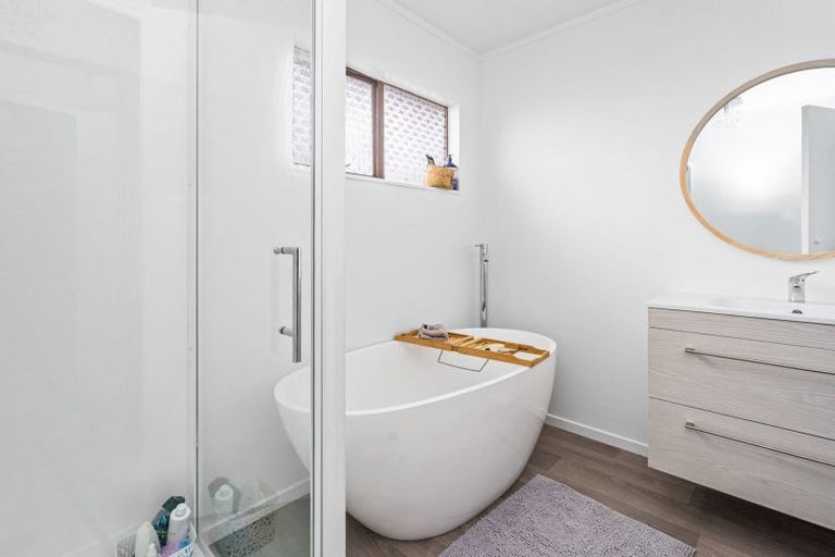 Photo of property in 16b Bayswater Place, Onerahi, Whangarei, 0110
