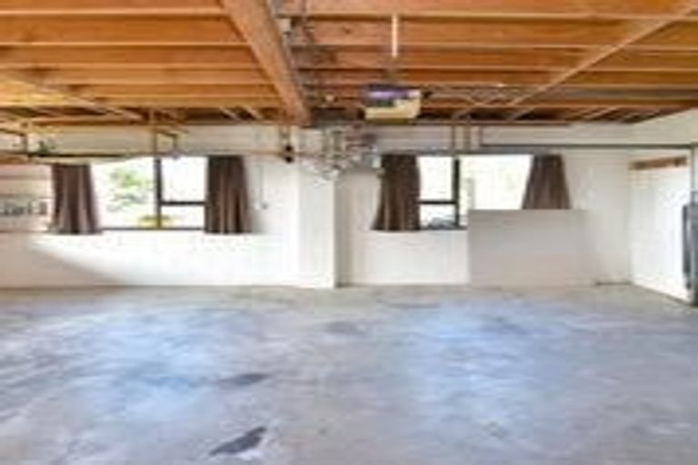 Photo of property in 1038 Whangaparaoa Road, Tindalls Beach, Whangaparaoa, 0930